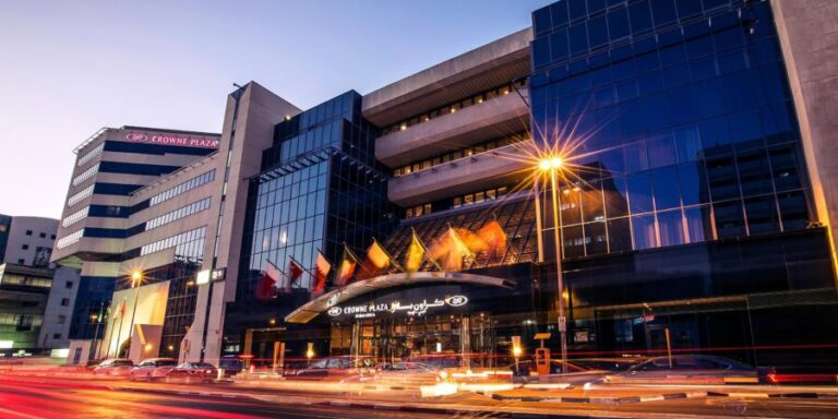 crowne plaza dubai 4548882103 2x1 1 768x384